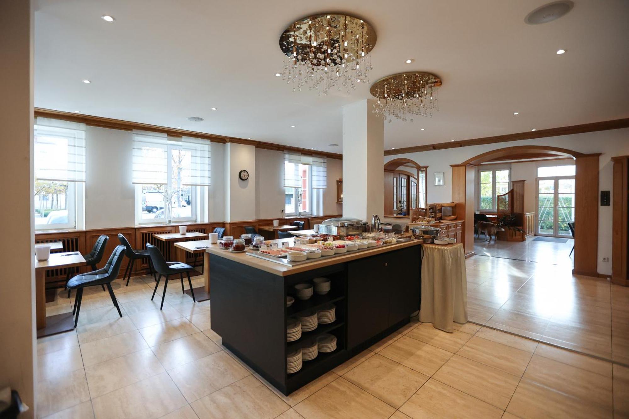 Arthotel Ana Flair Noerdlingen Exterior photo